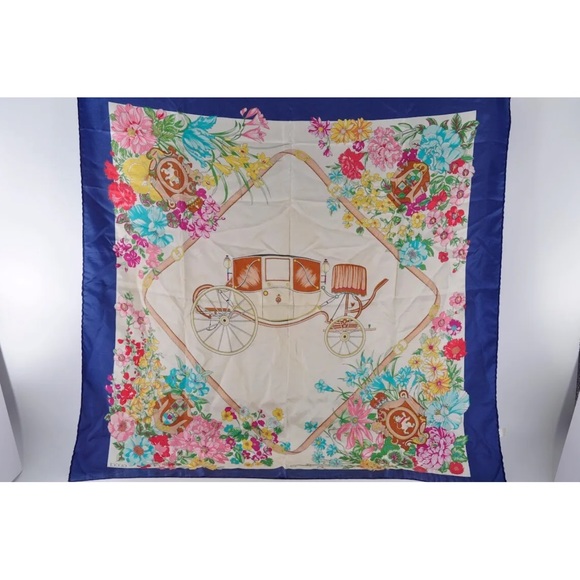 GUCCI Flower Multicolor Scarf 34x34 100% Silk GUC Authentic w/Tag 10193 - Picture 7 of 12